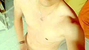 Hey, check out me masturbating with my new hat