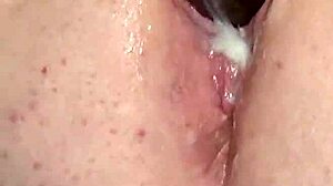 She was PLAYIN with her PUSSY LIPS before heading to work as muscular beauty