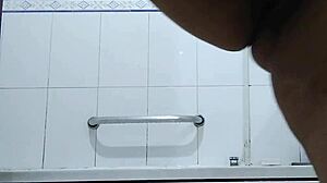 Squirt Display For Lincon's Fetish Featuring Amateur Latina With Hairy Big Ass