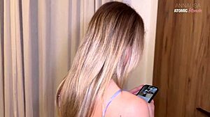 荡妇老婆深喉巨大黑人水管工鸡巴