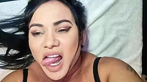 Milf Leva Massagem No Grelao