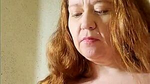 She was PLAYIN with her PUSSY LIPS before heading to work as muscular beauty