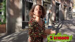 elena de la vega šuká jako profík s drsným interracial akcí