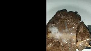 I feel so overwhelmed by the intense pleasure of this bolo com porra in blowbang and bukkake ecstasy.