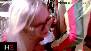 i love how this sexy mom gets double fucked so well with anal and pussy action