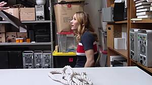 hot thief fucks a security guard