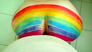 Step sin jebe mamo v tesnem ritu in konča analno