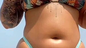 Found a fan on the beach and let him apply sunscreen leading to swollen pussy action.