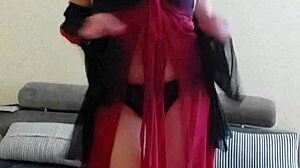 Hey arab shemale why not show off your dance moves in this quick session