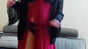 Hey arab shemale why not show off your dance moves in this quick session