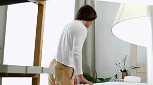 Petite teen 18+, do you want me to ride you until creampie on this massage table?