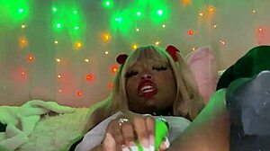 Misa cums super hard with her Deathnote cosplay! 🔥💦