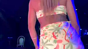 Exploring the Inside of a Swing House