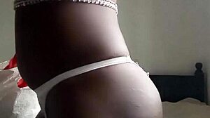 OMG, this fan watched me masturbate and squirt so hard 😍 I was screaming with orgasm while face fucking myself!