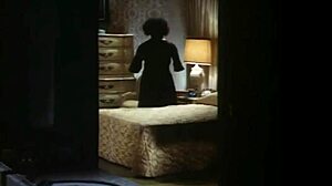 KOLCHAK THE NIGHT STALKER sexy ebony shower