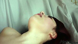 MOFOZO COM - 18 YEAR OLD AMATEUR GETS A FACIAL!