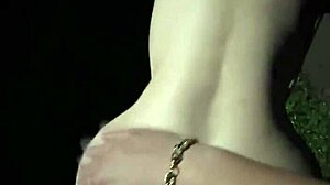 Hey, my Colombian step-cousin got restless so I calmed her petite babe body down 😏