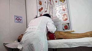 Pasien ngaceng depan perawat seksi pas cek up