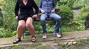 Извращенная мачеха дарит грязные подарки вроде мокрой киски и пухлой жопы BBW пасынку