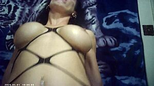 Italian pound machine vs brunette babe