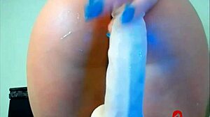 Bubble butt teen 18+ explores piercing and toys in big ass anal play.