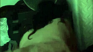 la novia de mi amigo me da unos sentones... wow, that homemade ass massage felt amazing! 🔥