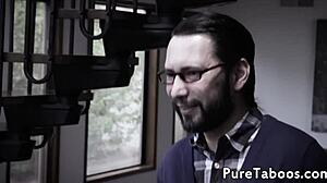 Oh Wow! 18yo Stepdaughter Drilled In All Fours With Facial And Doggystyle Fantasy!