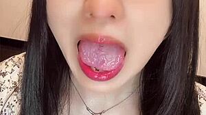 short video created specifically for tooth fetish enthusiasts