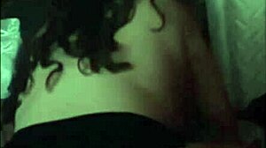 la novia de mi amigo me da unos sentones... wow, that homemade ass massage felt amazing! 🔥