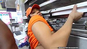 Whoa this fastfood sex at Popeyes is totally wild