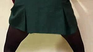 I feel so horny thinking about those ladys with wet pussies and tight vaginas.