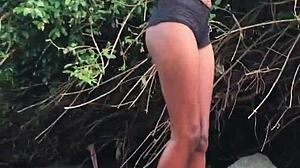 I feel so horny thinking about those ladys with wet pussies and tight vaginas.