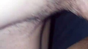 말레이 미녀가 거대한 자지에 박히는 뜨거운 만남