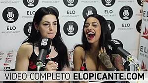 Bisexual Lesbians Kiss And Play With Lollipop