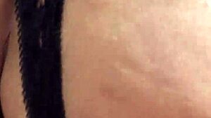 Hey, I spot this mature with great nalgas on the colectivo, she likes young guys and invites me home for big ass flashing