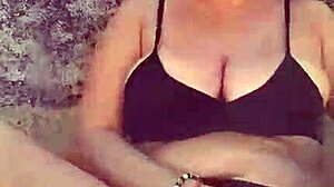 i love exibicionismo na praia with my big natural tits and huge nipples showing off