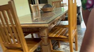 Casada Flagrada Dando Pros Amigos Do Marido!