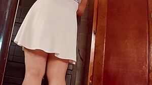 hidden recording of big ass girl changing clothes