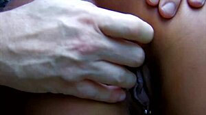 Girlfriend gives a wet blowjob with passionate kissing and tight pussy action.