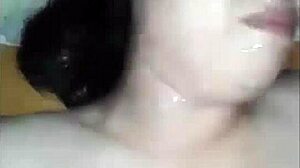 Quét mạng nhện cực xinh của em!