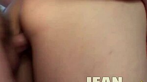 Amateur milf takes sloppy creampie loads in swinger group 😜