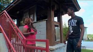 Ebony bbw hunting for big black cock friend