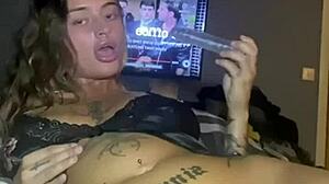 slutty goth teen goes solo fucking her big ass hard