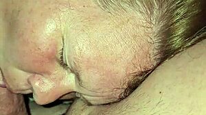 oh man, this dirty talk while sucking cock is so hot!! 🍆💦