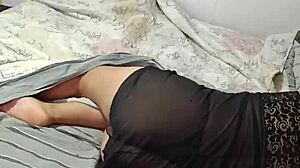 mi esposa embarazada de seis meses parte1 con anal creampie y orgasmo casero.