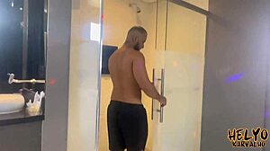 descobrir que meu parceiro tem buceta e acabei comendo pra ver se é igual de mina?