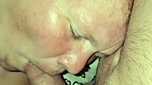 oh man, this dirty talk while sucking cock is so hot!! 🍆💦