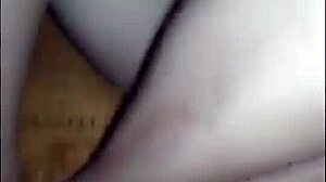 Quét mạng nhện cực xinh của em!