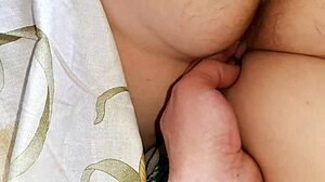 1 with big ass and pussy orgasm 😏