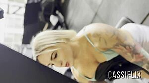 i cant believe this blowjob from two mouths if you dont cum see a doctor complete on cassiflix